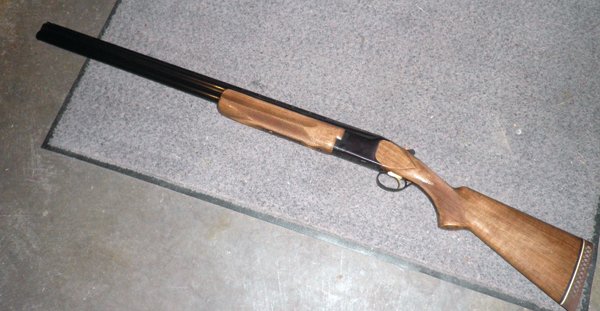 Browning Citori special steel, over/under, 12 ga, made in Japan - Calvin Clamme Estate - Farm Equipment & Gun Inventory Auction